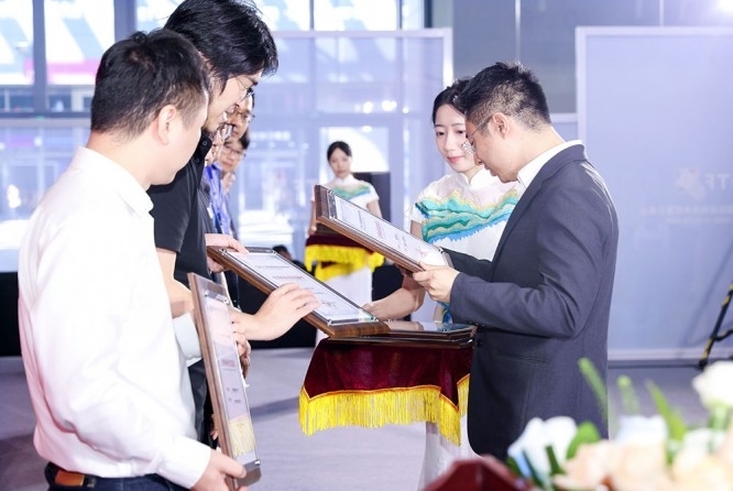 双馆联动、链式协同:高交会开启智能科技展示新范式